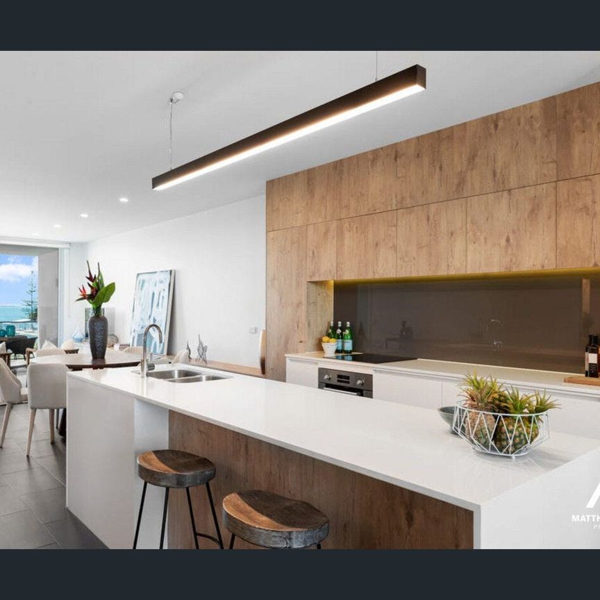 Location...Location...Location - Stunning Bayside Apartment - Photo 1