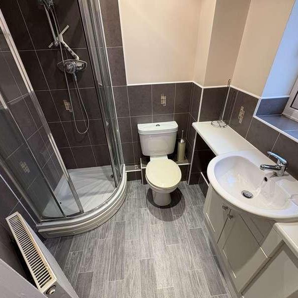 Providence Court, Barnsley, S73 - Photo 1