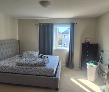 For Lease - 278 Broxburn Crescent, Barrhaven, Ontario - Photo 6