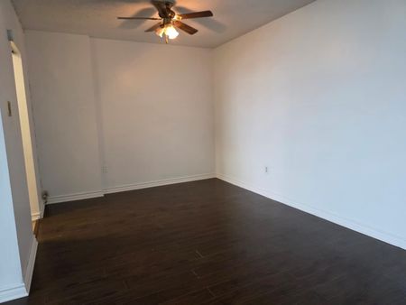 For Lease - 1625 Bloor Street Unit# 720, Mississauga, Ontario - Photo 2