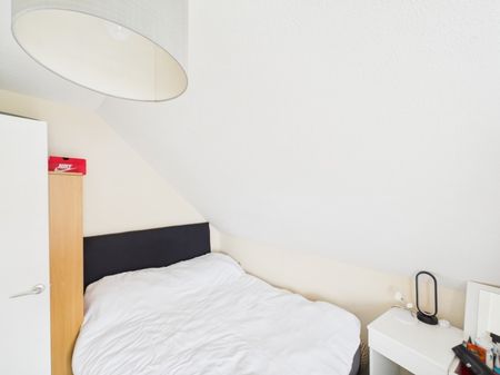 Shepherds Croft, Uplands, Stroud, GL5 - Photo 4