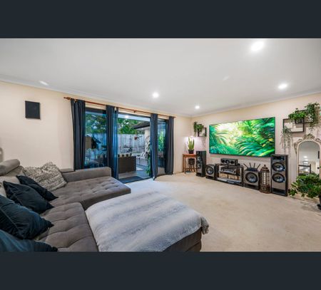 1 Hastings Place, Buderim, Qld 4556 - Photo 5