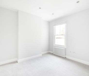 5 bedroom terraced house to rent - Photo 4