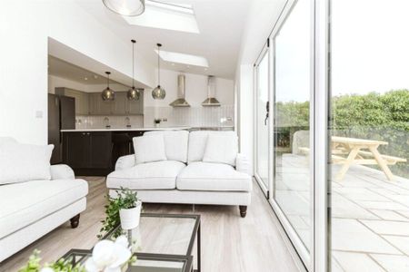 Gayner Road, Horfield - Photo 3