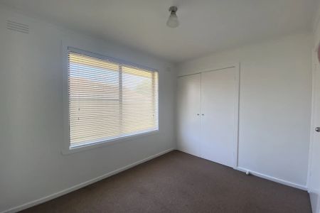 THIS PROPERTY FEATURES: - Photo 4