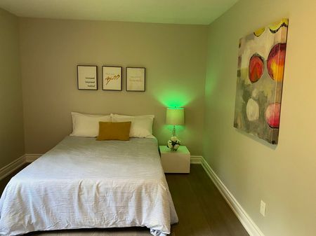 For Lease - 576 Kortright Road, Guelph, Ontario - Photo 5