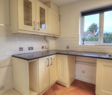 2 BED House To rent - Photo 3