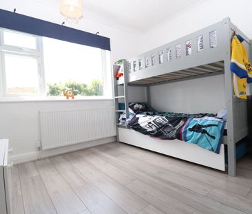 3 bedroom semi-detached house to rent - Photo 5