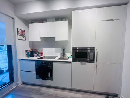 For Lease - 230 Simcoe Street Unit# 2413, Toronto, Ontario - Photo 3