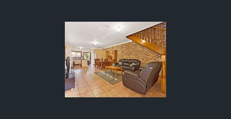 Modern Family Duplex in Prime Location - Photo 5