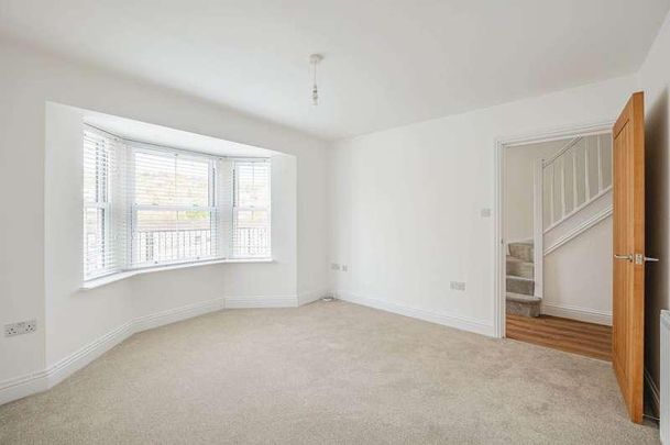 Uphill Drive, Larkhall, BA1 - Photo 1