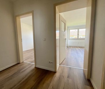 Schöne 2-Zimmer-Wohnung mit Balkon! - Photo 4