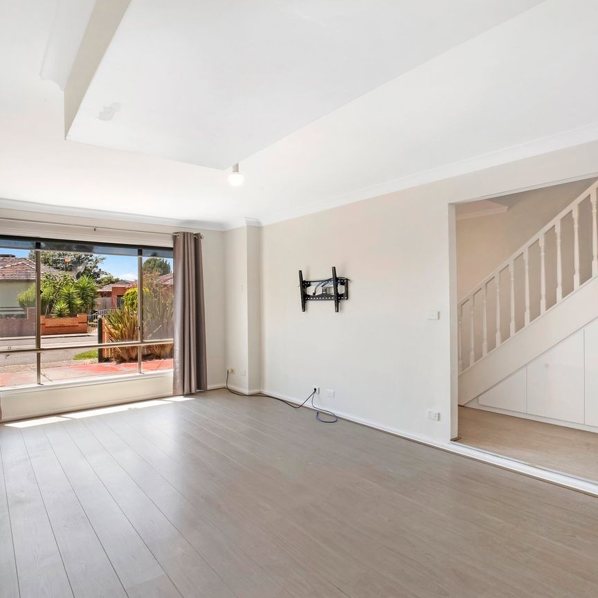 9 Roff Street, Reservoir VIC 3073 - Photo 1