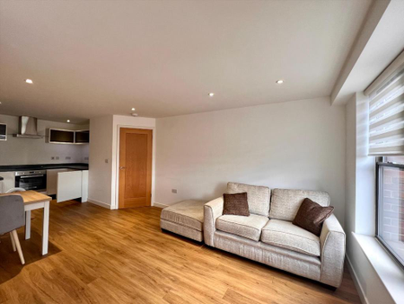 1 bedroom apartment to rent - Photo 2