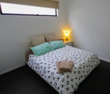 Thomastown - Photo 1