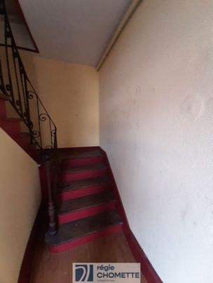 TREVES PAQUES 21BIS, - Photo 1