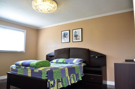 For Lease - 4379 Sedgefield Road, Mississauga, Ontario - Photo 4