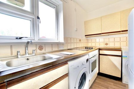 1 bedroom flat to rent - Photo 5