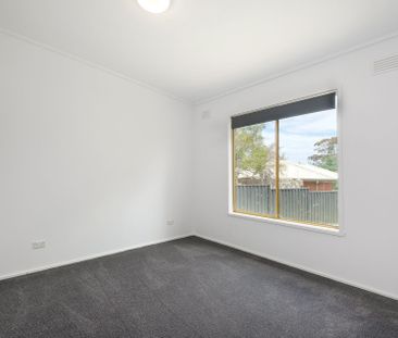 2/22 Bradshaw Street Frankston VIC - Photo 5