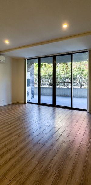 1 bedroom apartment - 20% below market rent - Photo 1