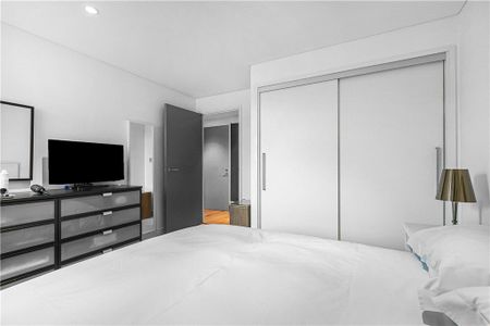 Bermondsey Square, London, SE1 3FD - Photo 5