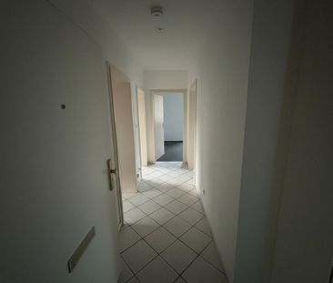 Ideales Zuhause für Paare & kleine Familien – 3 Zimmer, Balkon & gu... - Photo 1