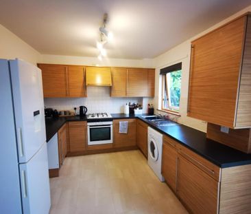 3 bedroom terraced house to rent - Photo 6