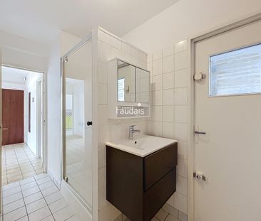 Location Appartement 3 pièces 58m² ST LO 50000 - Photo 3