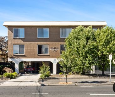 10/389 Barkly Street, Footscray VIC 3011 - Apartment For Rent | Domain - Photo 5