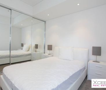 Contemporary Living in the Heart of Perth - Photo 1