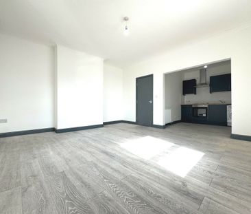 Harehills Lane,ls9 - Photo 1