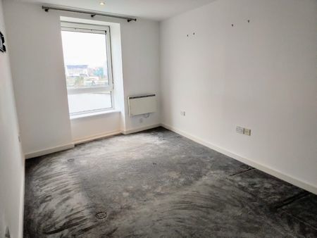 The Quays, SALFORD - Photo 4