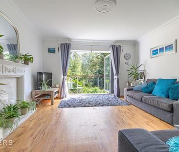 Studio to rent - Photo 6