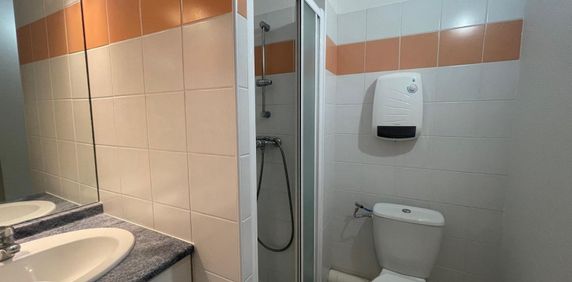 Location Appartement 1 pièce 20m² NARBONNE 11100 - Photo 2