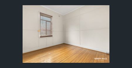 Practical 3 Bedroom Home with Everyday Convenience - Photo 5