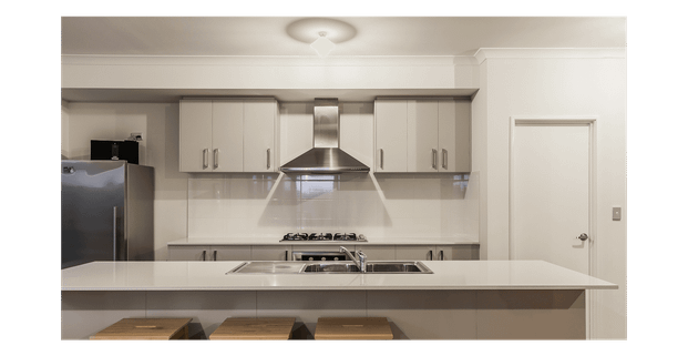 WELLARD 4X2 HOME FOR LEASE - Photo 1