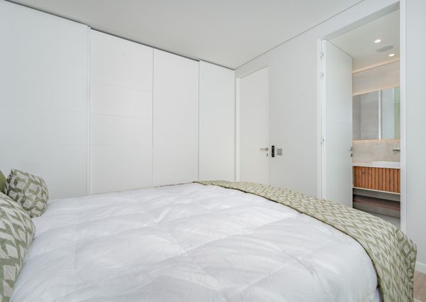 APARTAMENTO T2 | MOBILADO | FUNCHAL