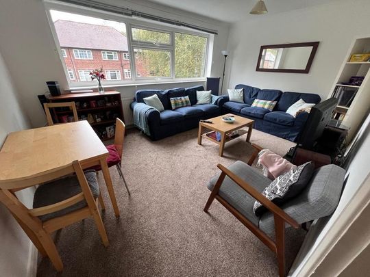 5 bedroom private hall to rent - Photo 1