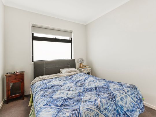 Stylish 3-Bedroom Townhouse in Thornhill Park - Photo 1