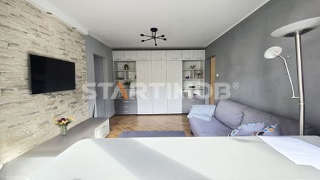 Apartament mobilat cu parcare zona Astra - Photo 5