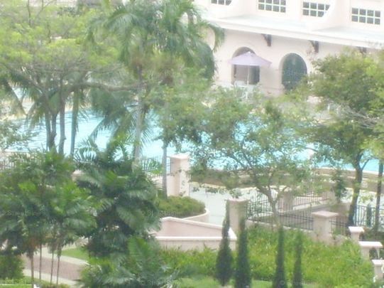 Melville Park (D18), Condominium - For Rent - Photo 1