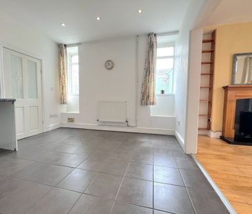 Pantygraigwen Road, PONTYPRIDD - Photo 2