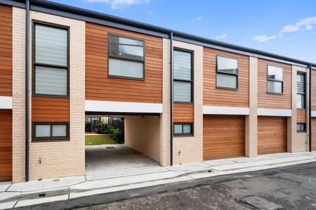 185 Victoria Street, Beaconsfield NSW 2015 - House For Rent | Domain - Photo 5