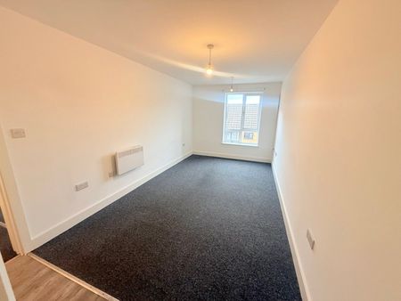 Newton Road, Yeovil, Somerset - Photo 2