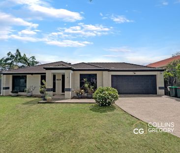 Spacious Four-Bedroom Home with Ducted AC & Dual Living Areas - Photo 6