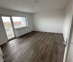 Moderne 3- Zimmerwohnung inklusive Einbauküche - Photo 2