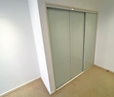 175 Church Street East, Woking - 1 bedroomProperty for lettings - S... - Photo 6