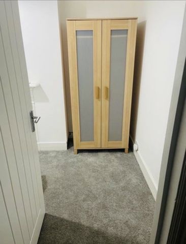 Room in a Shared House, Liverpool Road, RG1 - Photo 4