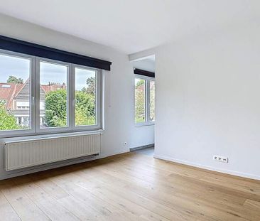 Woning te huur in Ukkel voor € 1.700 met 2 slaapkamers - Photo 4