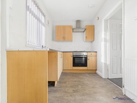 2 bedroom terraced house to rent - Photo 3